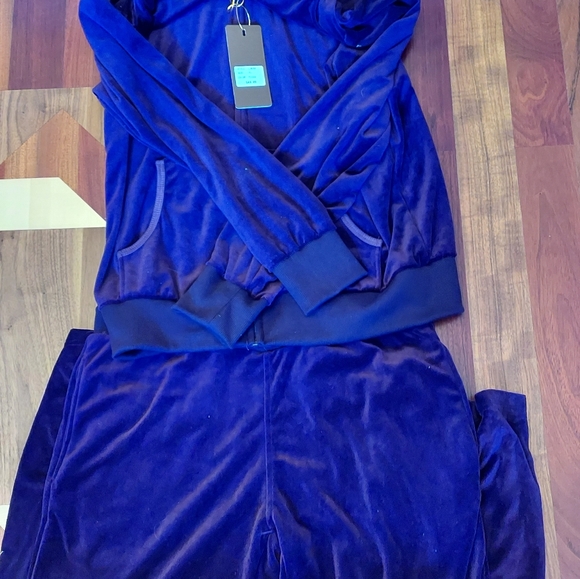 Velvet Track suit . Purple 2 piece. New never worn - Picture 2 of 4